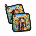 Bloodhound in Sunflowers Pot Holder Set of 2 Heat Resistant Quilted Hot Pads 7.5 x 7.5 Inch, Insulated Kitchen Trivets for Cooking & Baking