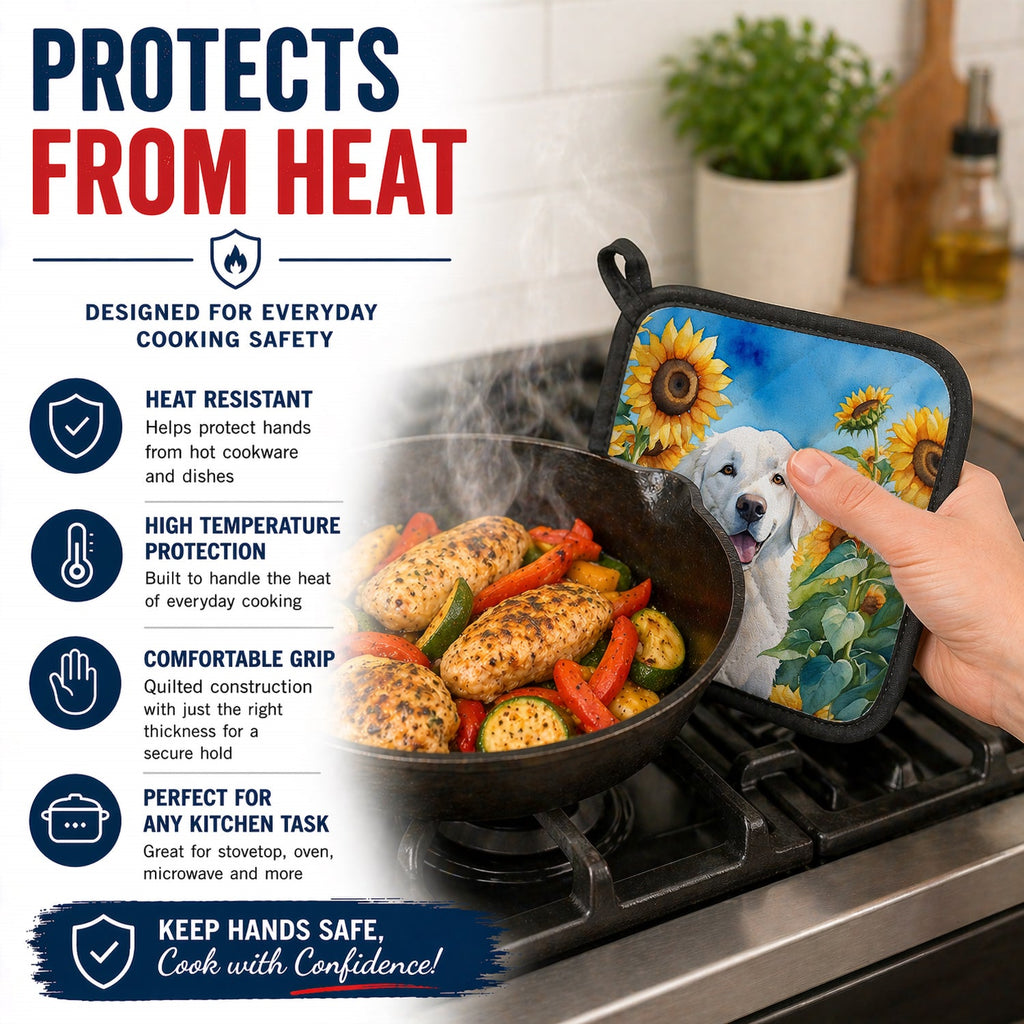 Kuvasz in Sunflowers Pot Holder Set of 2 Heat Resistant Quilted Hot Pads 7.5 x 7.5 Inch, Insulated Kitchen Trivets for Cooking & Baking