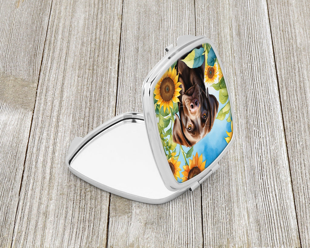 Labrador Retriever in Sunflowers Compact Mirror Decorative Travel Makeup Mirror for Women Girls Gifts Pocket Makeup Mirror Folding Handheld