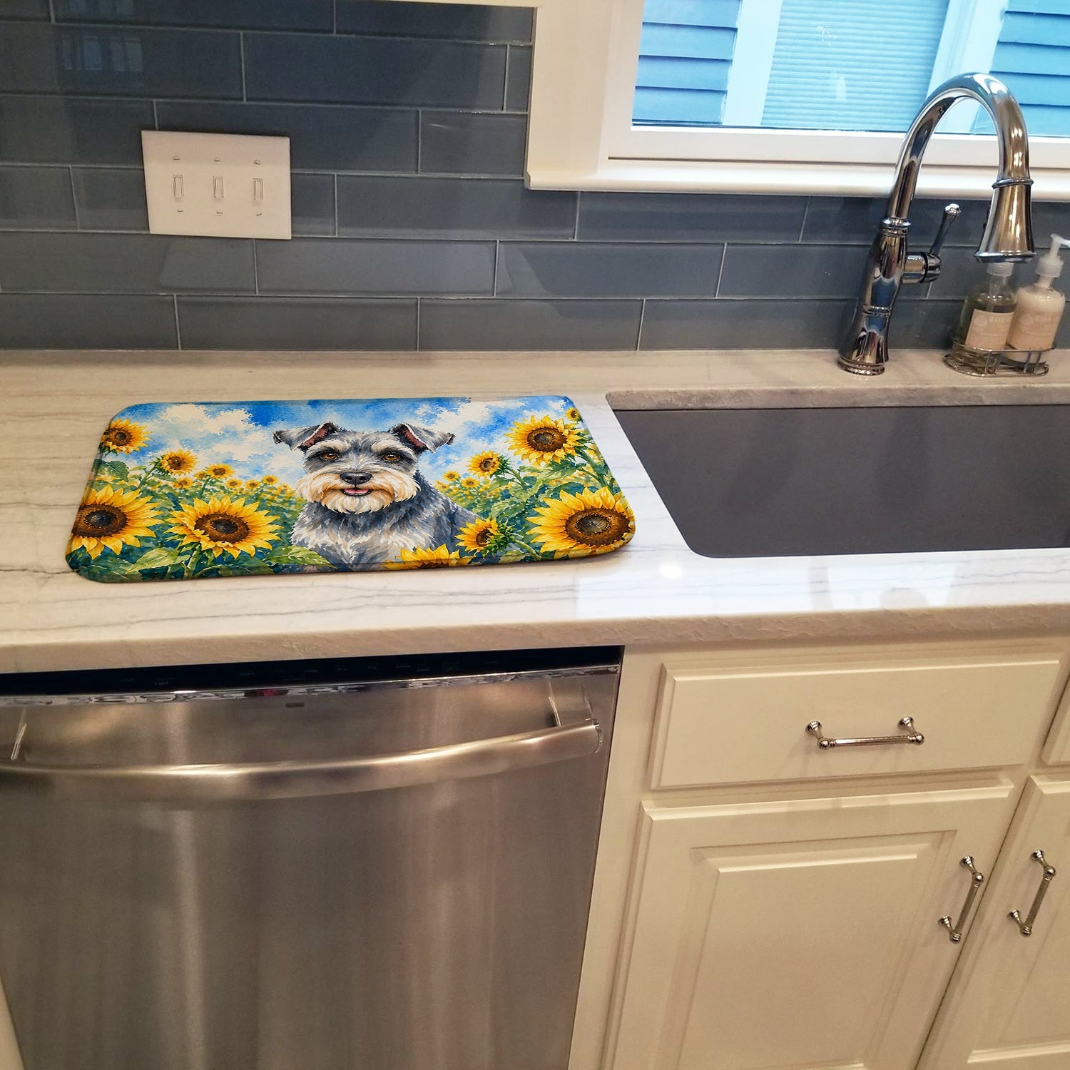 Schnauzer in Sunflowers Dish Drying Mat Absorbent Dish Drying Mat Pad for Kitchen Counter Dish Drainer Mat for Countertop, 14 x 21", Multicolor