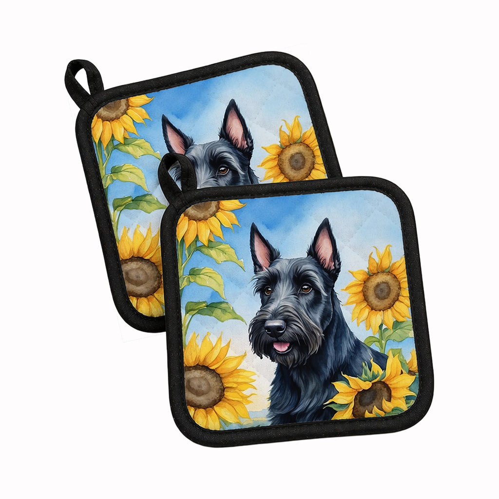 Scottish Terrier in Sunflowers Pot Holder Set of 2 Heat Resistant Quilted Hot Pads 7.5 x 7.5 Inch, Insulated Kitchen Trivets for Cooking & Baking