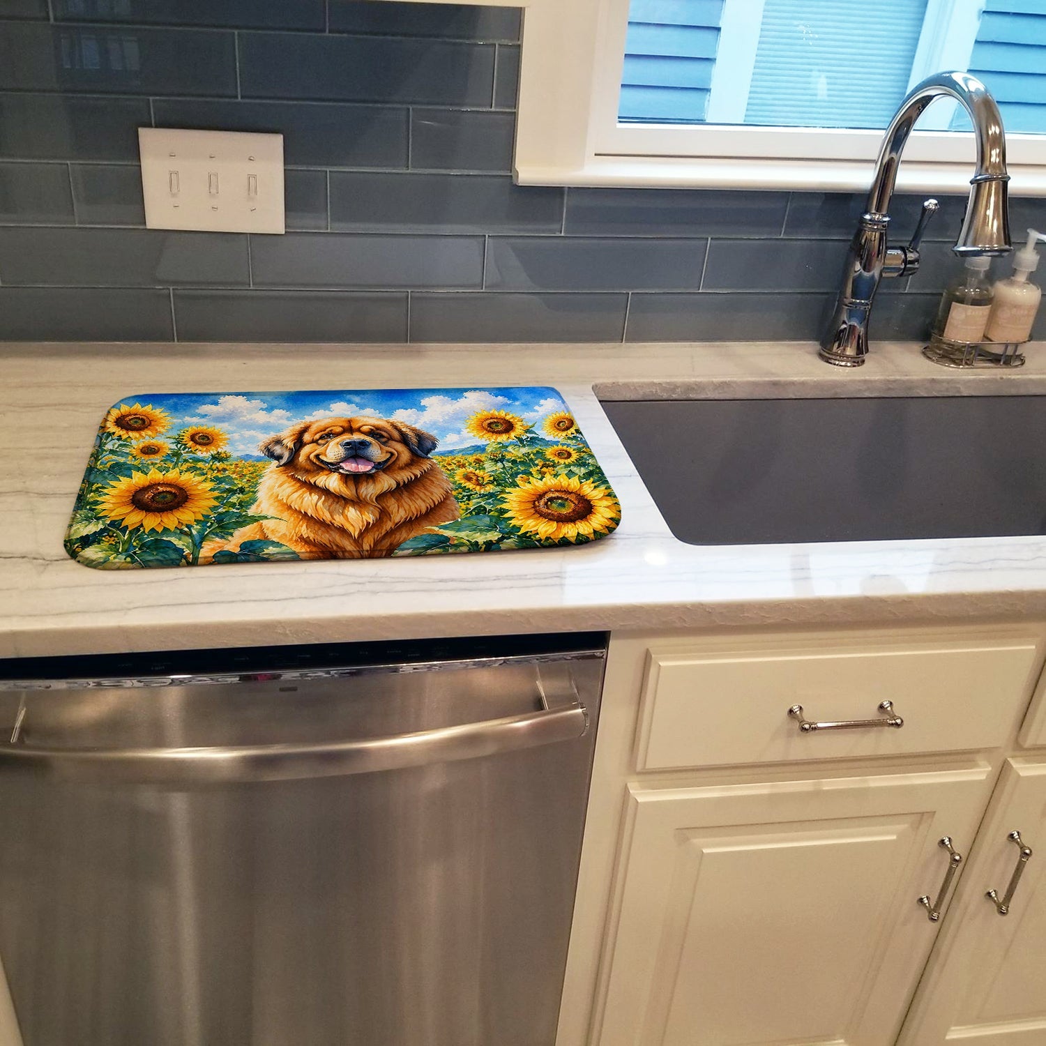 Tibetan Mastiff in Sunflowers Dish Drying Mat Absorbent Dish Drying Mat Pad for Kitchen Counter Dish Drainer Mat for Countertop, 14 x 21", Multicolor