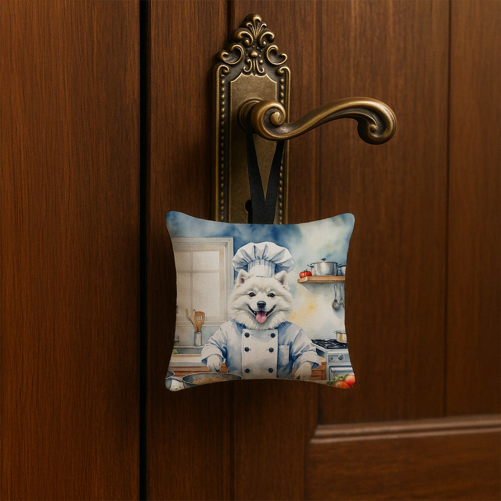 American Eskimo The Chef Hanging Square Fabric Ornament 3.5 × 3.5 Decorative Door-Knob & Tree Hanger, Soft Fabric