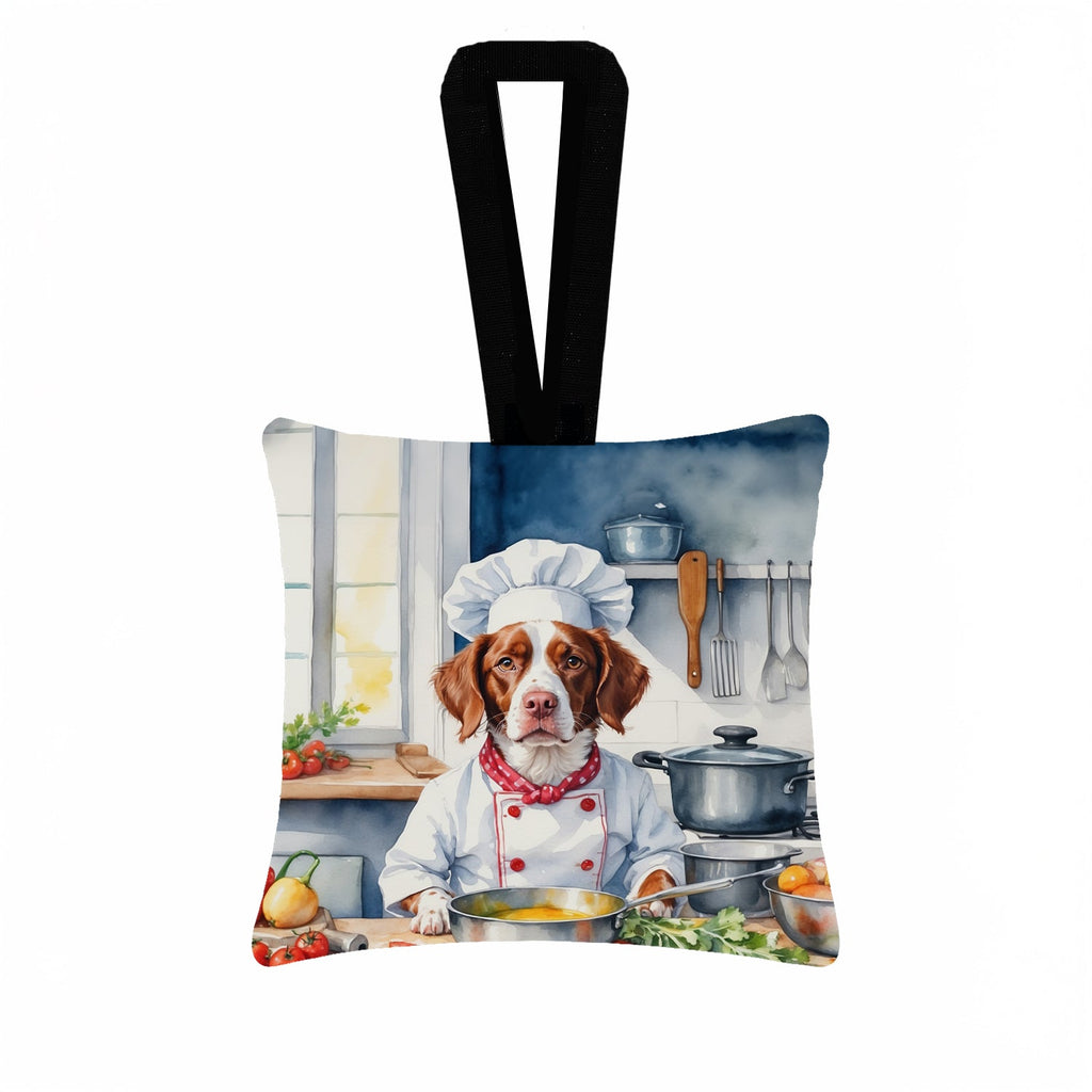 Brittany Spaniel The Chef Hanging Square Fabric Ornament 3.5 × 3.5 Decorative Door-Knob & Tree Hanger, Soft Fabric