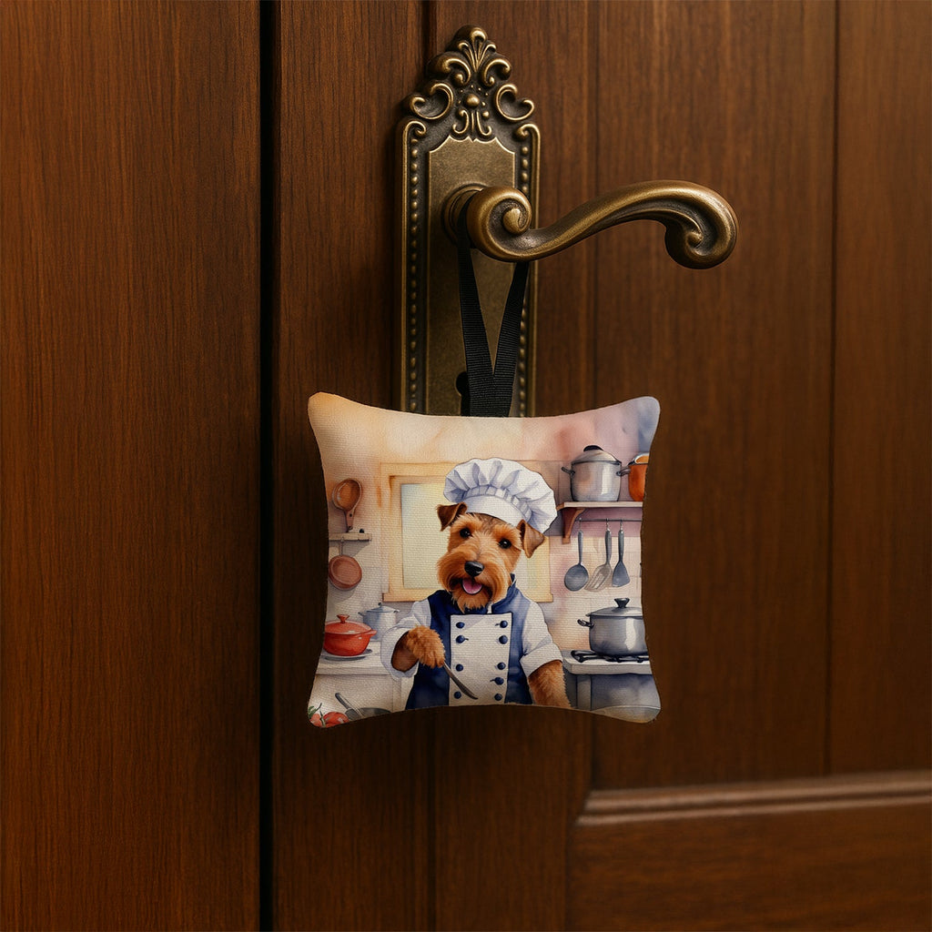 Welsh Terrier The Chef Hanging Square Fabric Ornament 3.5 × 3.5 Decorative Door-Knob & Tree Hanger, Soft Fabric