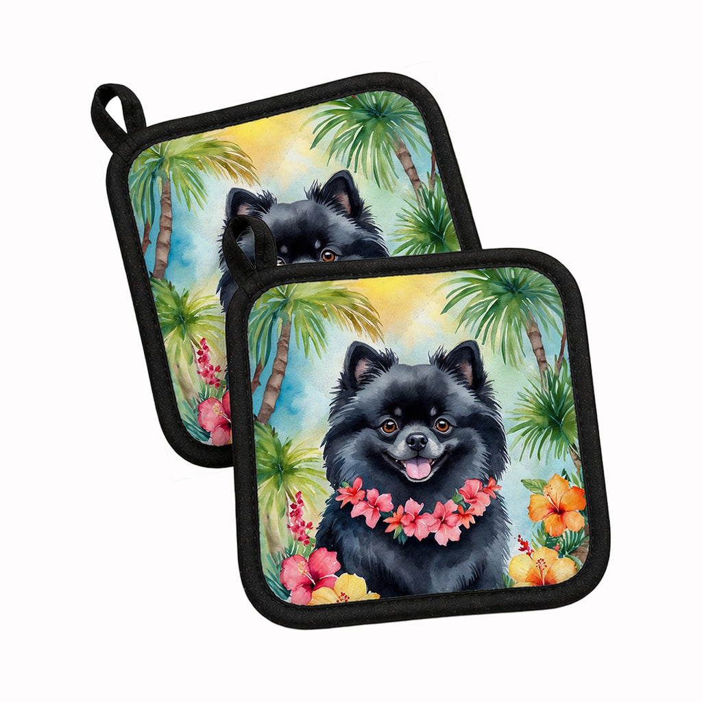 Pomeranian Luau Pot Holder Set of 2 Heat Resistant Quilted Hot Pads 7.5 x 7.5 Inch, Insulated Kitchen Trivets for Cooking & Baking