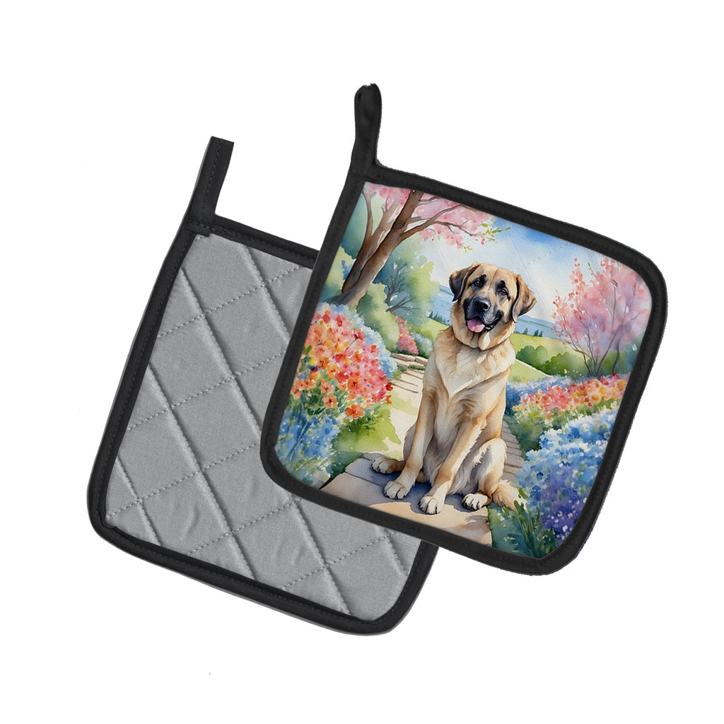 Anatolian Shepherd Spring Garden Pot Holder Set of 2 Heat Resistant Quilted Hot Pads 7.5 x 7.5 Inch, Insulated Kitchen Trivets for Cooking & Baking