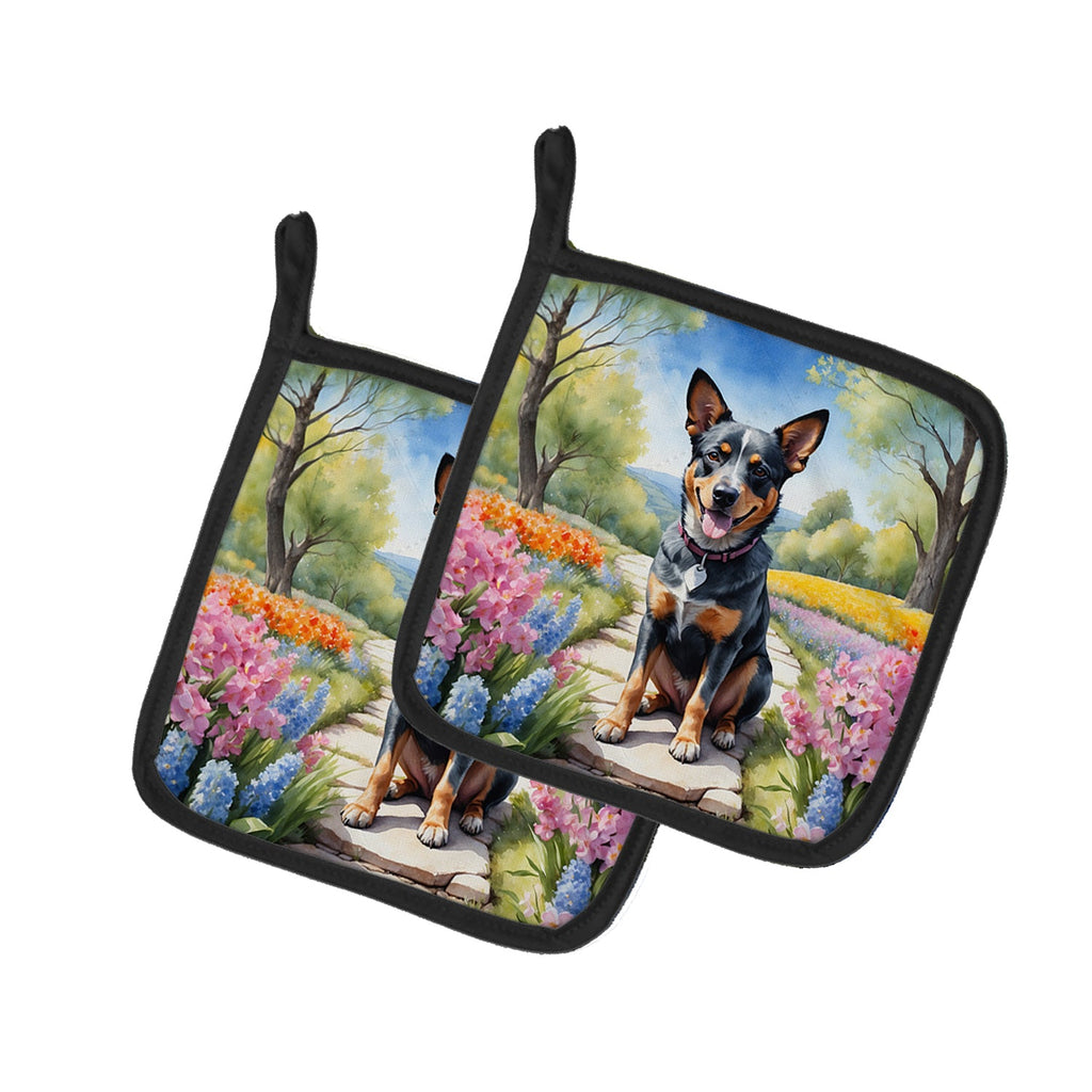 Australian Cattle Dog Spring Garden Pot Holder Set of 2 Heat Resistant Quilted Hot Pads 7.5 x 7.5 Inch, Insulated Kitchen Trivets for Cooking & Baking