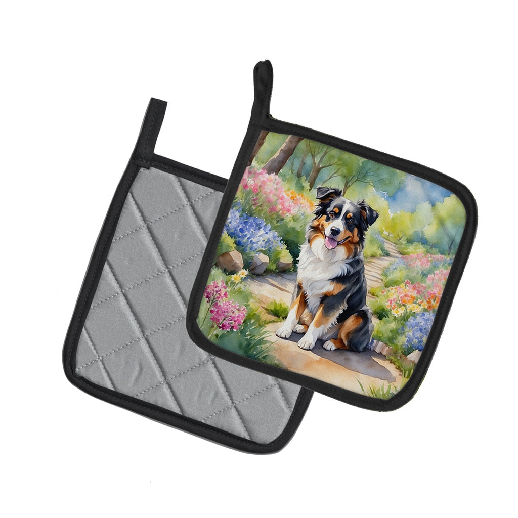 Australian Shepherd Spring Garden Pot Holder Set of 2 Heat Resistant Quilted Hot Pads 7.5 x 7.5 Inch, Insulated Kitchen Trivets for Cooking & Baking