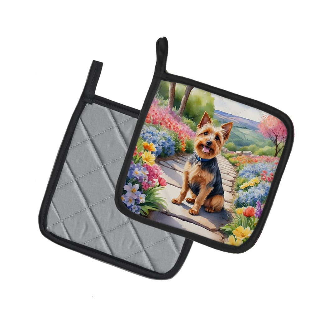 Australian Terrier Spring Garden Pot Holder Set of 2 Heat Resistant Quilted Hot Pads 7.5 x 7.5 Inch, Insulated Kitchen Trivets for Cooking & Baking