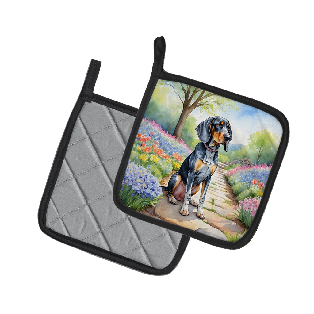 Bluetick Coonhound Spring Path Pot Holder Set of 2 Heat Resistant Quilted Hot Pads 7.5 x 7.5 Inch, Insulated Kitchen Trivets for Cooking & Baking