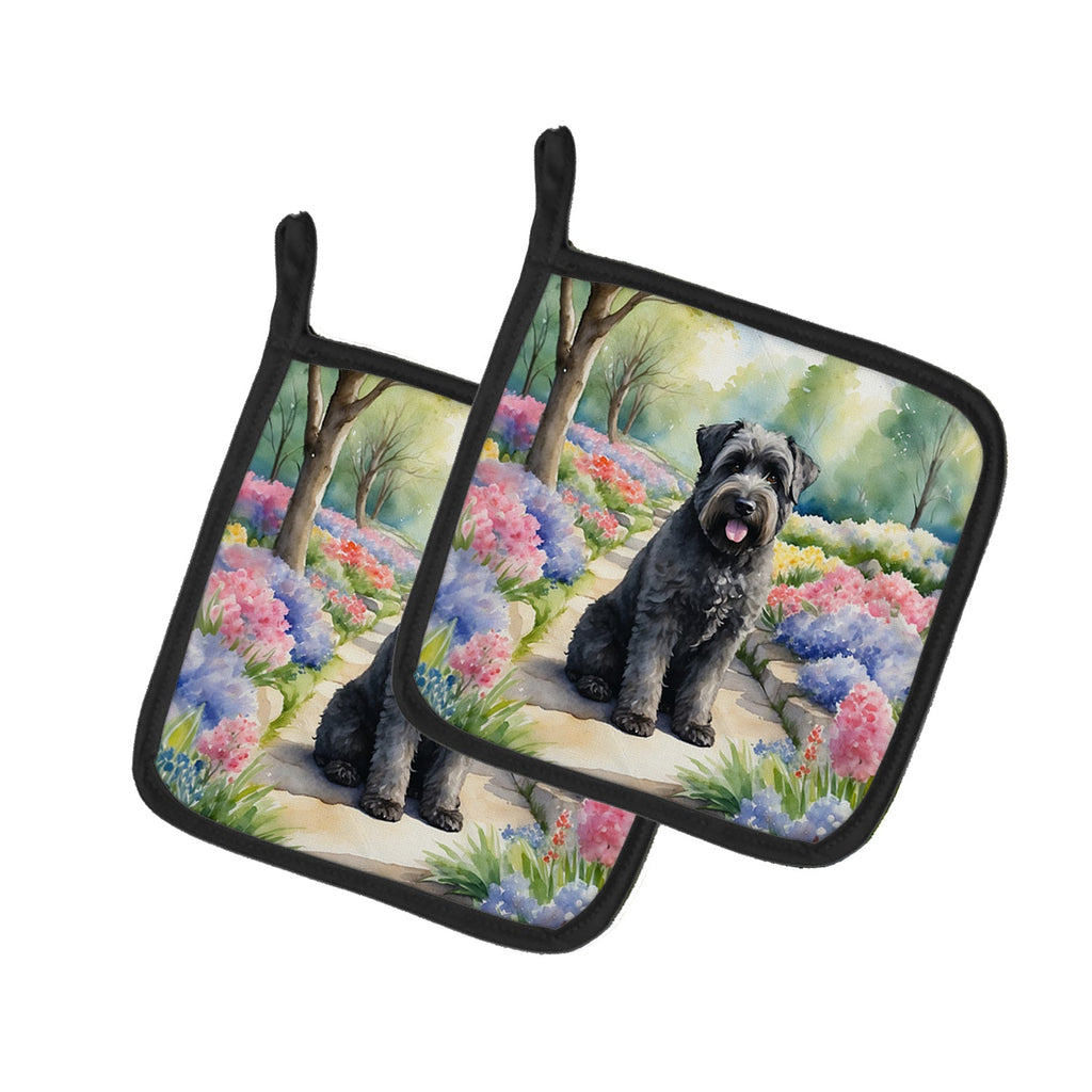 Bouvier des Flandres Spring Path Pot Holder Set of 2 Heat Resistant Quilted Hot Pads 7.5 x 7.5 Inch, Insulated Kitchen Trivets for Cooking & Baking