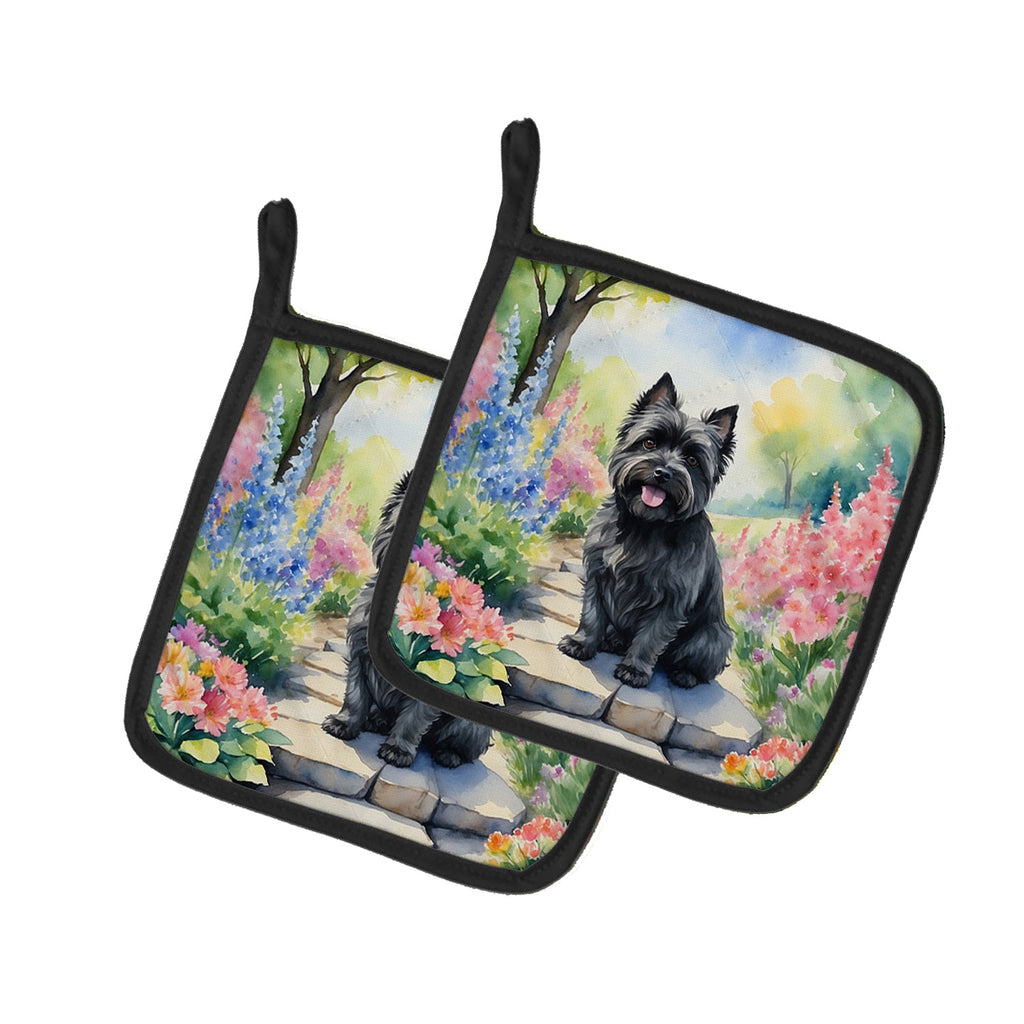 Cairn Terrier Spring Path Pot Holder Set of 2 Heat Resistant Quilted Hot Pads 7.5 x 7.5 Inch, Insulated Kitchen Trivets for Cooking & Baking