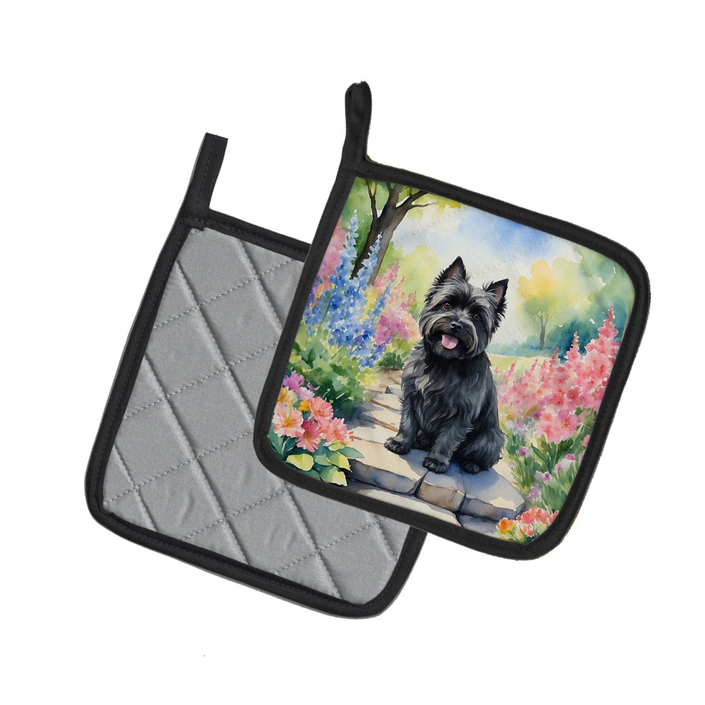Cairn Terrier Spring Path Pot Holder Set of 2 Heat Resistant Quilted Hot Pads 7.5 x 7.5 Inch, Insulated Kitchen Trivets for Cooking & Baking