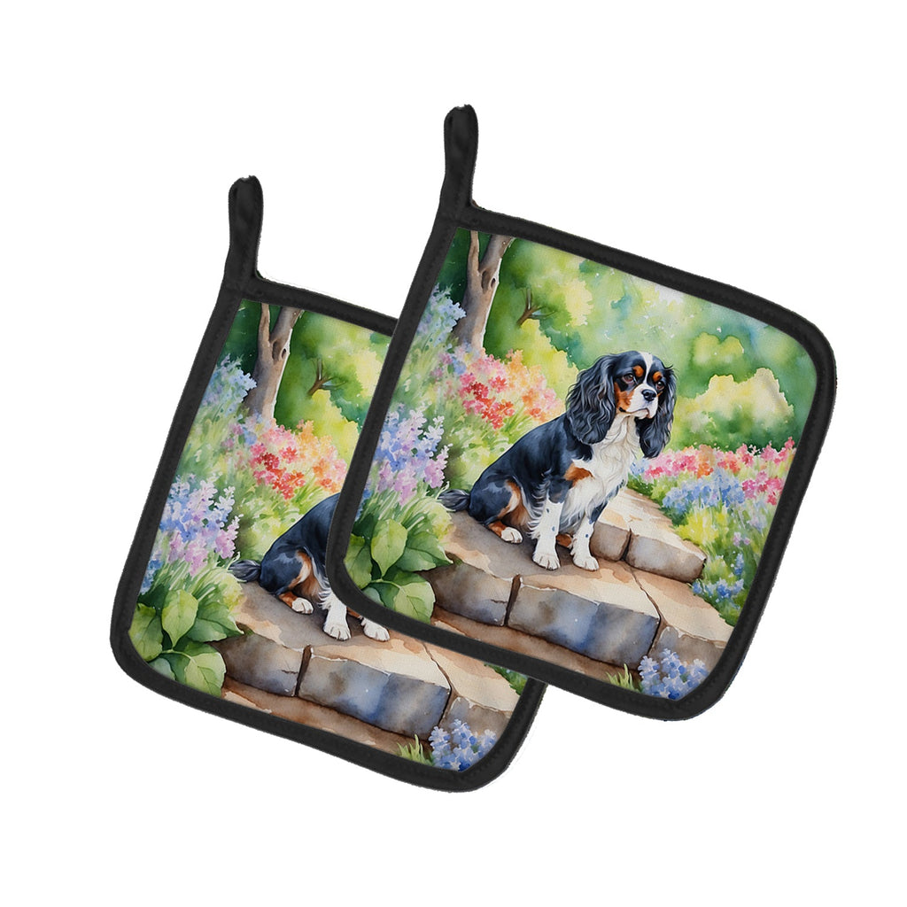 Cavalier Spaniel Spring Path Pot Holder Set of 2 Heat Resistant Quilted Hot Pads 7.5 x 7.5 Inch, Insulated Kitchen Trivets for Cooking & Baking
