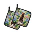 Chesapeake Bay Retriever Spring Path Pot Holder Set of 2 Heat Resistant Quilted Hot Pads 7.5 x 7.5 Inch, Insulated Kitchen Trivets for Cooking & Baking