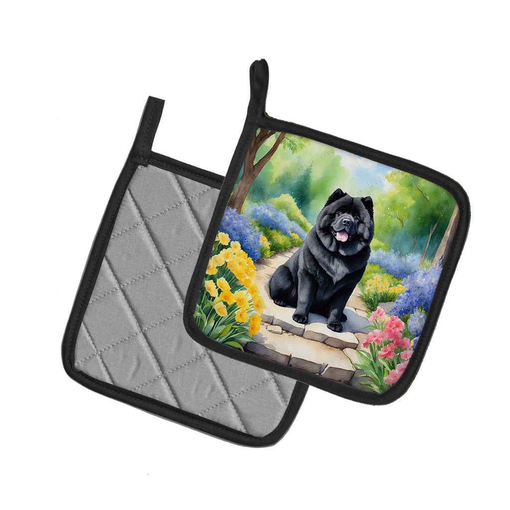 Chow Chow Spring Path Pot Holder Set of 2 Heat Resistant Quilted Hot Pads 7.5 x 7.5 Inch, Insulated Kitchen Trivets for Cooking & Baking
