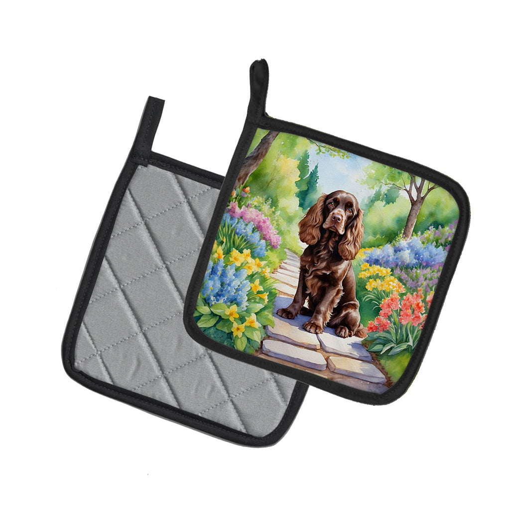 Cocker Spaniel Spring Path Pot Holder Set of 2 Heat Resistant Quilted Hot Pads 7.5 x 7.5 Inch, Insulated Kitchen Trivets for Cooking & Baking
