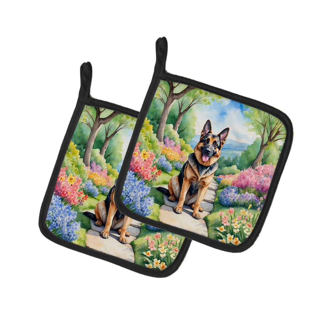 German Shepherd Spring Path Pot Holder Set of 2 Heat Resistant Quilted Hot Pads 7.5 x 7.5 Inch, Insulated Kitchen Trivets for Cooking & Baking