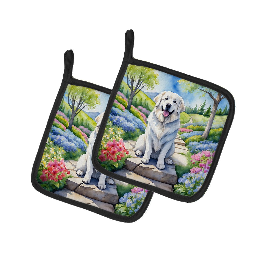 Great Pyrenees Spring Path Pot Holder Set of 2 Heat Resistant Quilted Hot Pads 7.5 x 7.5 Inch, Insulated Kitchen Trivets for Cooking & Baking