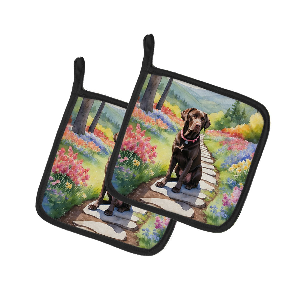 Labrador Retriever Spring Path Pot Holder Set of 2 Heat Resistant Quilted Hot Pads 7.5 x 7.5 Inch, Insulated Kitchen Trivets for Cooking & Baking