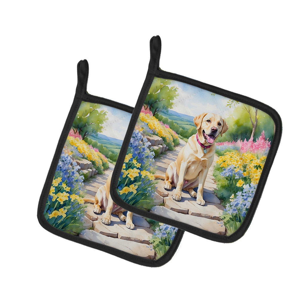 Labrador Retriever Spring Path Pot Holder Set of 2 Heat Resistant Quilted Hot Pads 7.5 x 7.5 Inch, Insulated Kitchen Trivets for Cooking & Baking