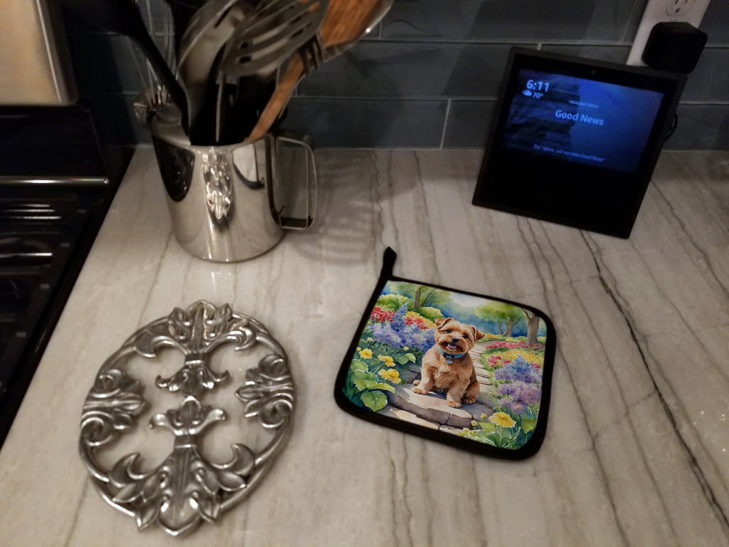 Norfolk Terrier Spring Path Pot Holder Set of 2 Heat Resistant Quilted Hot Pads 7.5 x 7.5 Inch, Insulated Kitchen Trivets for Cooking & Baking