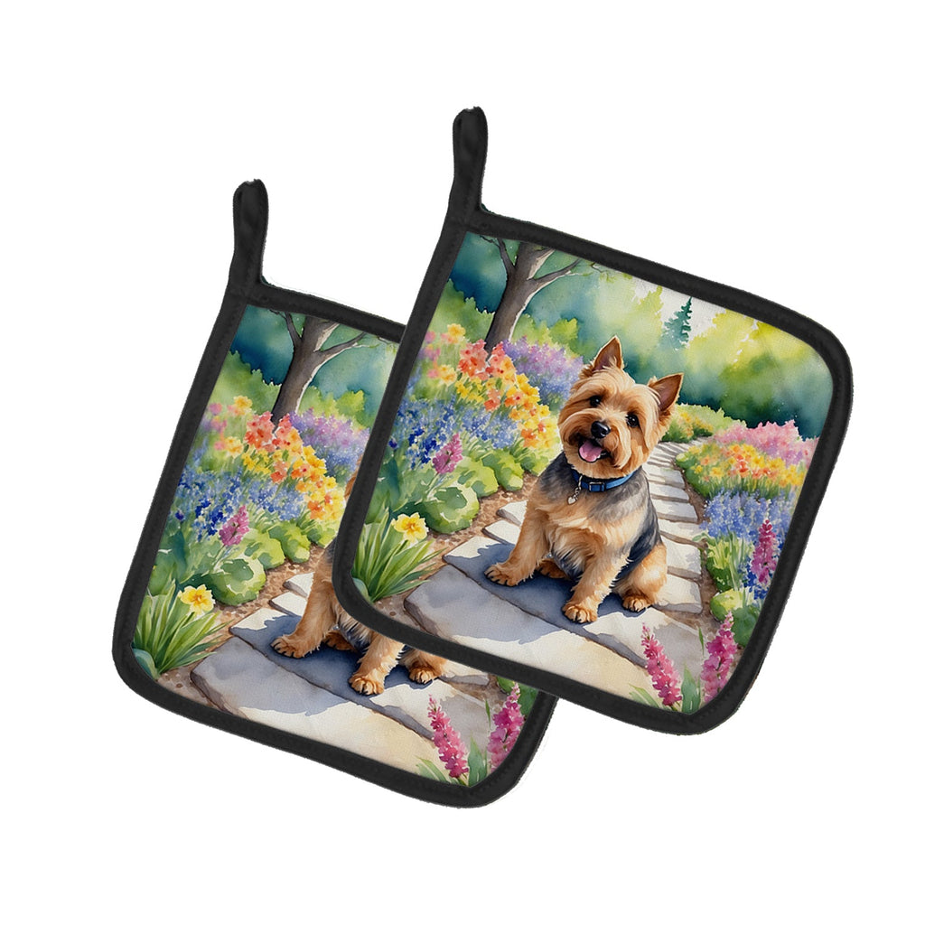 Norwich Terrier Spring Path Pot Holder Set of 2 Heat Resistant Quilted Hot Pads 7.5 x 7.5 Inch, Insulated Kitchen Trivets for Cooking & Baking