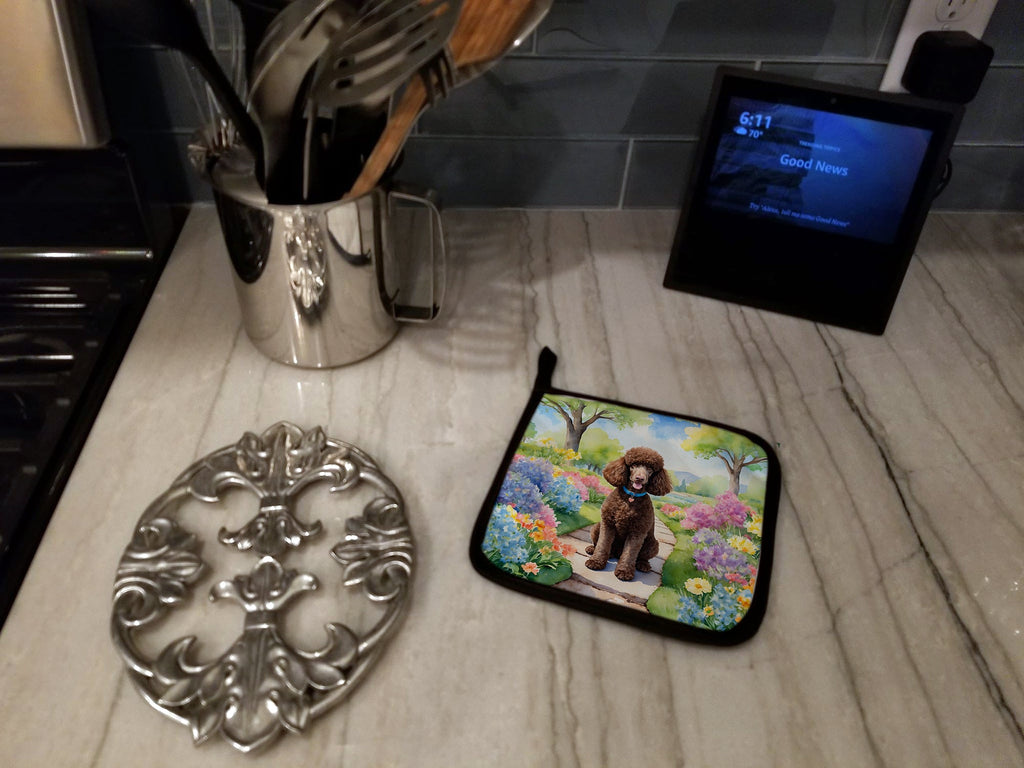 Chocolate Poodle Spring Path Pot Holder Set of 2 Heat Resistant Quilted Hot Pads 7.5 x 7.5 Inch, Insulated Kitchen Trivets for Cooking & Baking