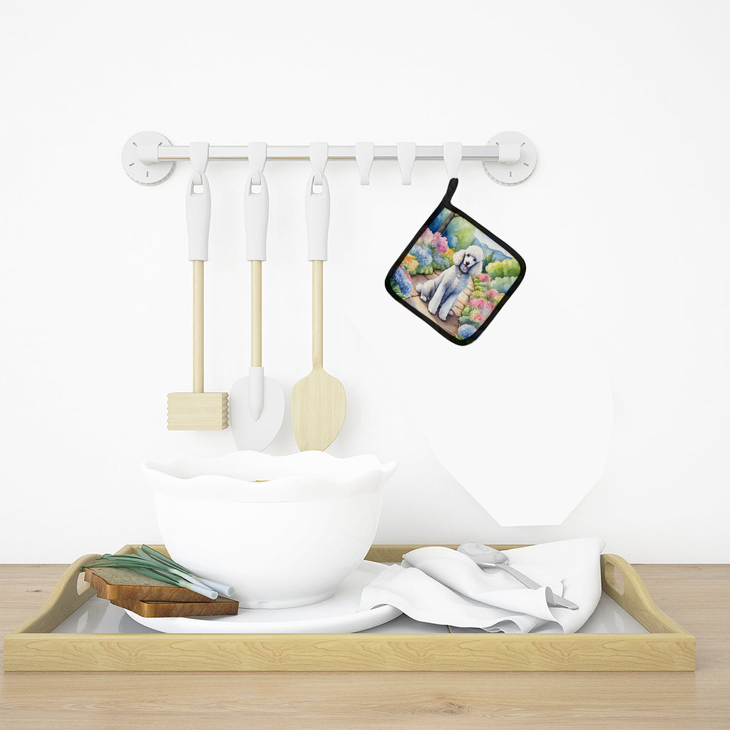 White Poodle Spring Path Pot Holder Set of 2 Heat Resistant Quilted Hot Pads 7.5 x 7.5 Inch, Insulated Kitchen Trivets for Cooking & Baking