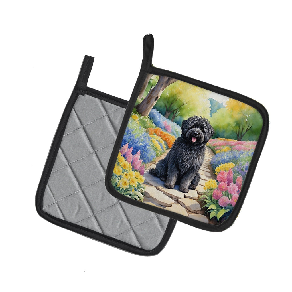 Puli Spring Path Pot Holder Set of 2 Heat Resistant Quilted Hot Pads 7.5 x 7.5 Inch, Insulated Kitchen Trivets for Cooking & Baking
