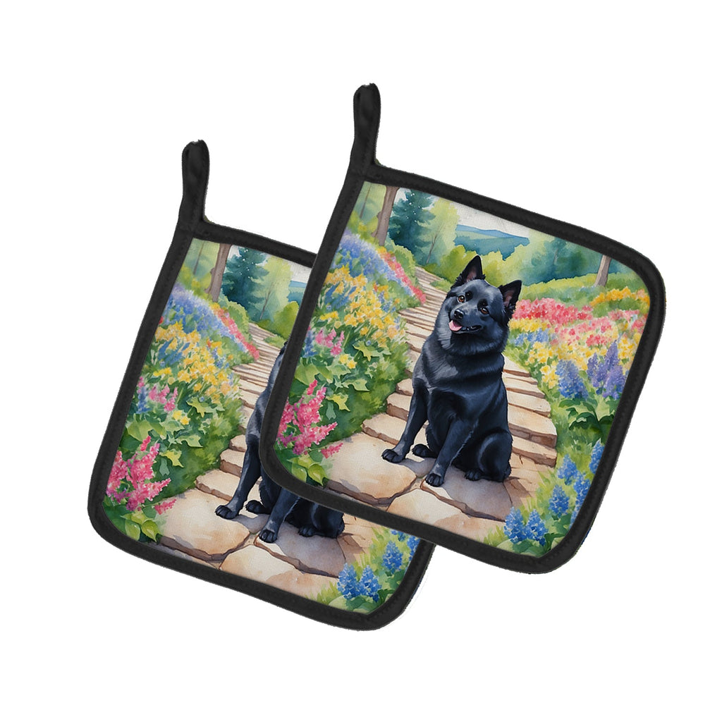Schipperke Spring Path Pot Holder Set of 2 Heat Resistant Quilted Hot Pads 7.5 x 7.5 Inch, Insulated Kitchen Trivets for Cooking & Baking