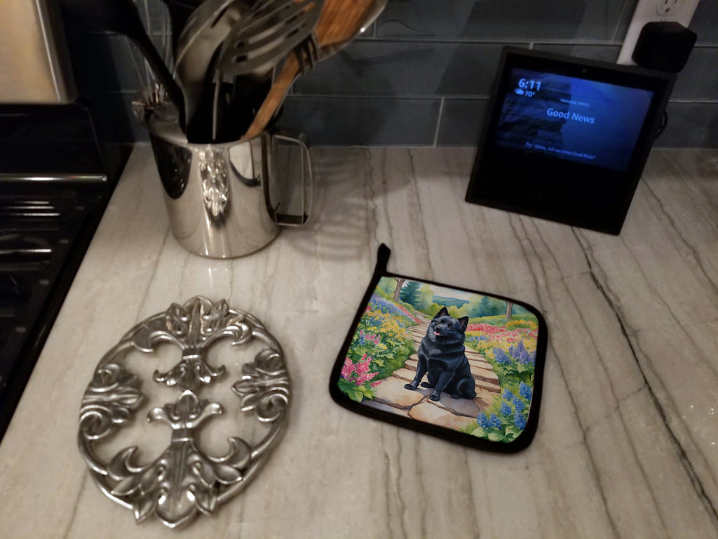 Schipperke Spring Path Pot Holder Set of 2 Heat Resistant Quilted Hot Pads 7.5 x 7.5 Inch, Insulated Kitchen Trivets for Cooking & Baking