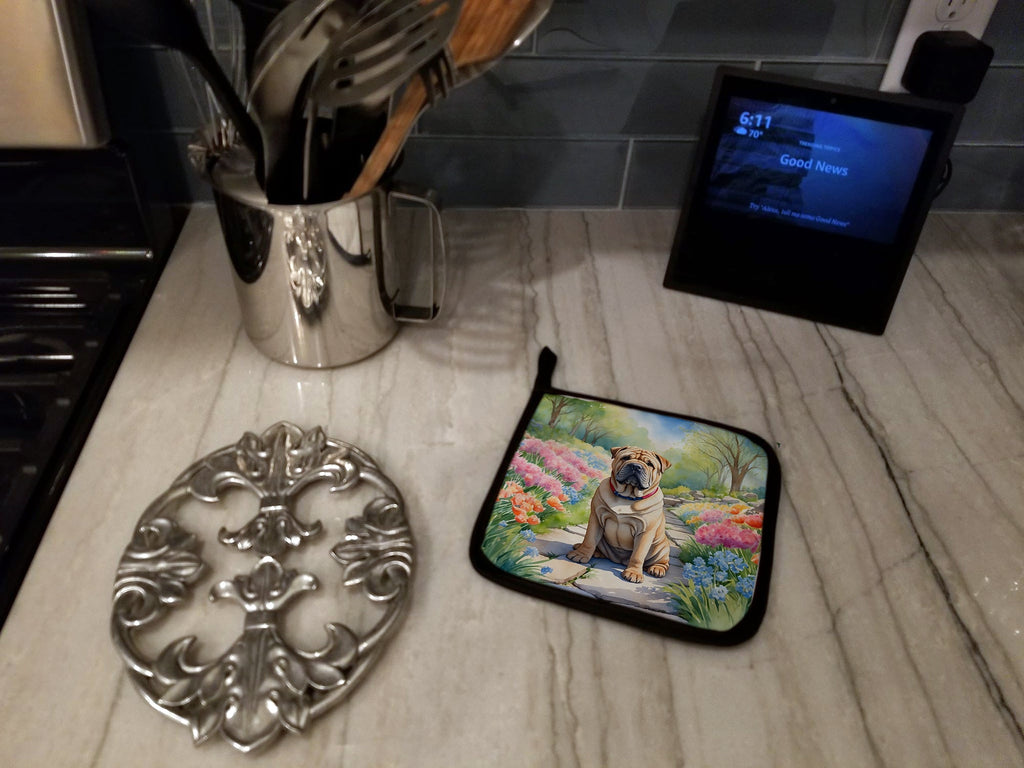 Shar Pei Spring Path Pot Holder Set of 2 Heat Resistant Quilted Hot Pads 7.5 x 7.5 Inch, Insulated Kitchen Trivets for Cooking & Baking