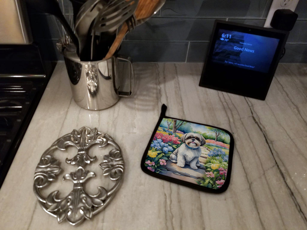 Shih Tzu Spring Path Pot Holder Set of 2 Heat Resistant Quilted Hot Pads 7.5 x 7.5 Inch, Insulated Kitchen Trivets for Cooking & Baking