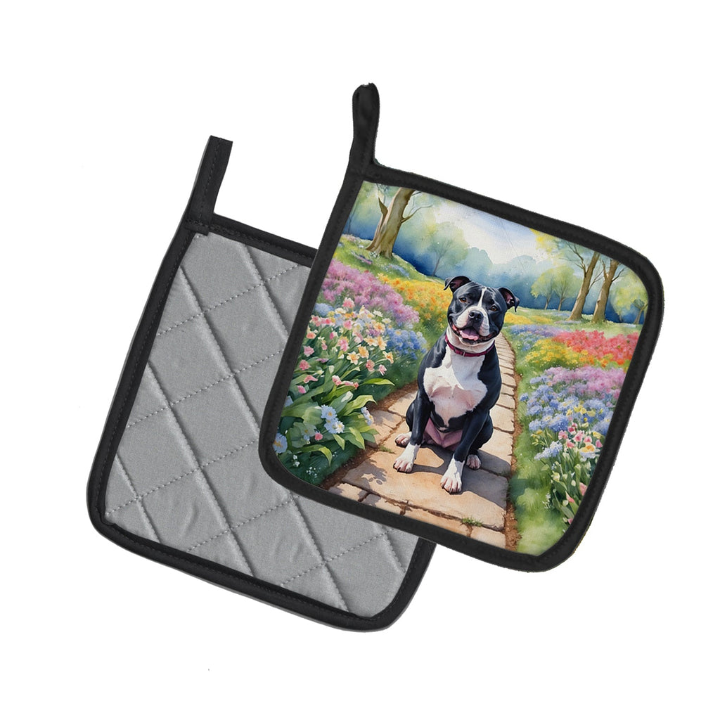 Staffordshire Bull Terrier Spring Path Pot Holder Set of 2 Heat Resistant Quilted Hot Pads 7.5 x 7.5 Inch, Insulated Kitchen Trivets for Cooking & Baking