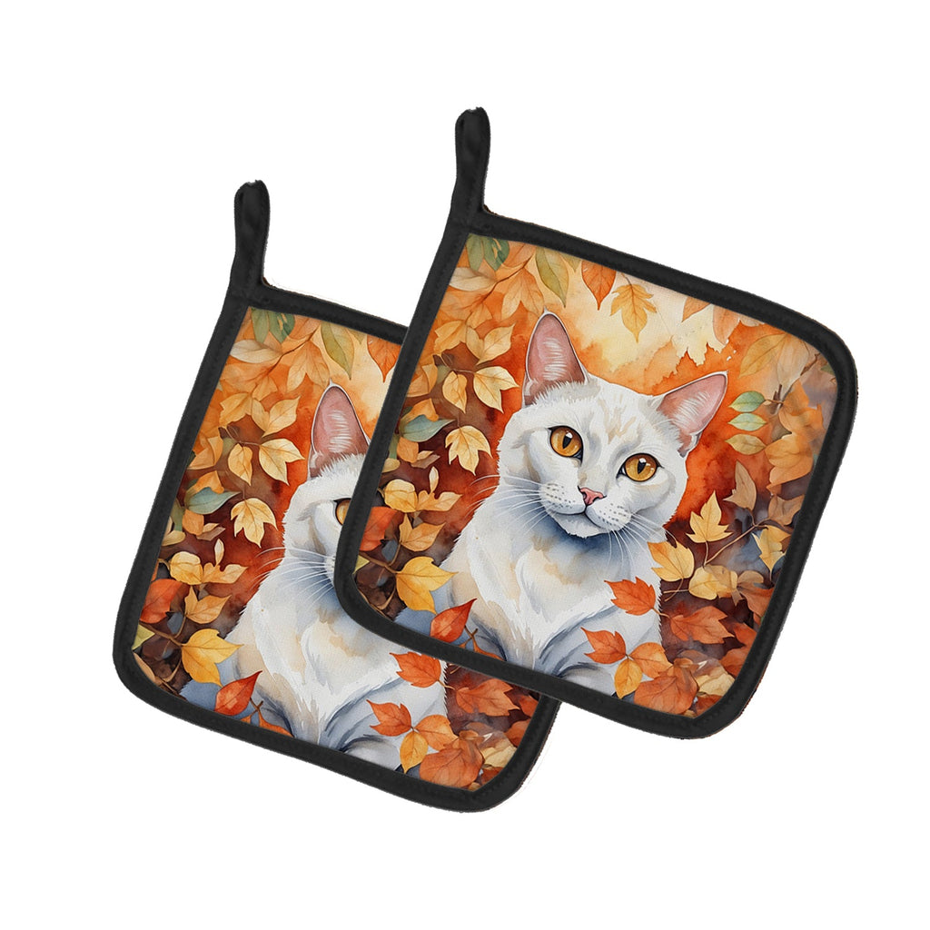 Khao Manee Cat in Fall Leaves Pot Holder Set of 2 Heat Resistant Quilted Hot Pads 7.5 x 7.5 Inch, Insulated Kitchen Trivets for Cooking & Baking