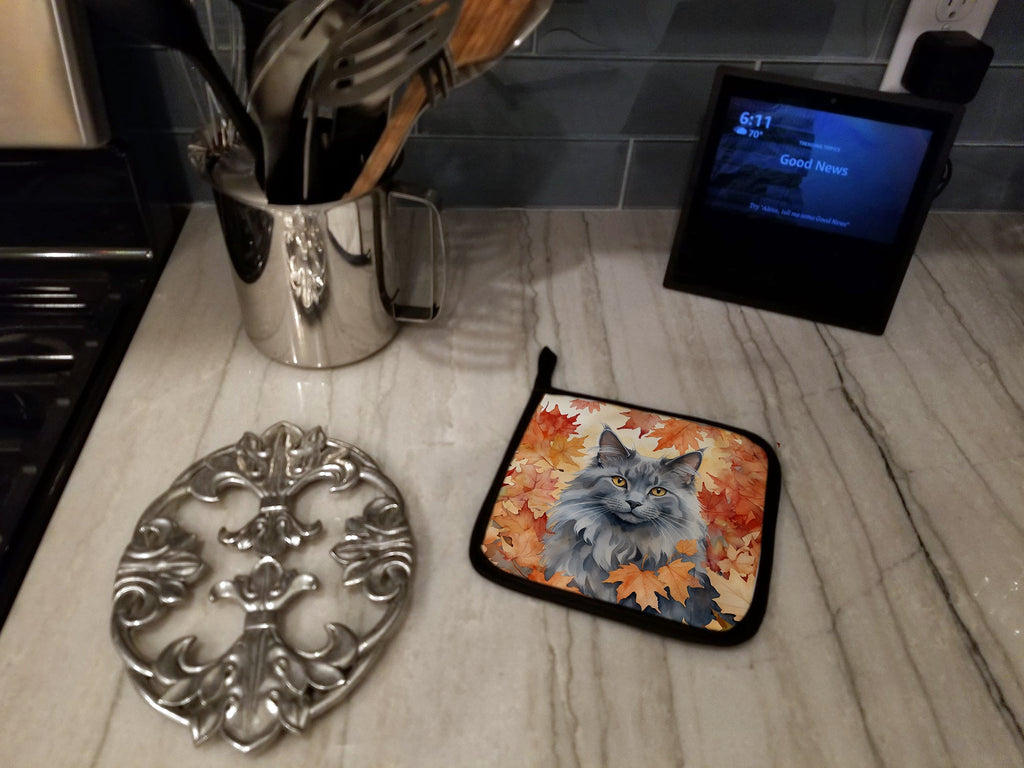 Nebelung Cat in Fall Leaves Pot Holder Set of 2 Heat Resistant Quilted Hot Pads 7.5 x 7.5 Inch, Insulated Kitchen Trivets for Cooking & Baking