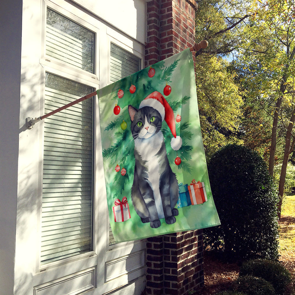 American Polydactyl Cat By the Christmas Tree House Flag 28x40 Porch Sleeve Pole Decorative Outside Yard Banner Artwork Wall Hanging, Polyester