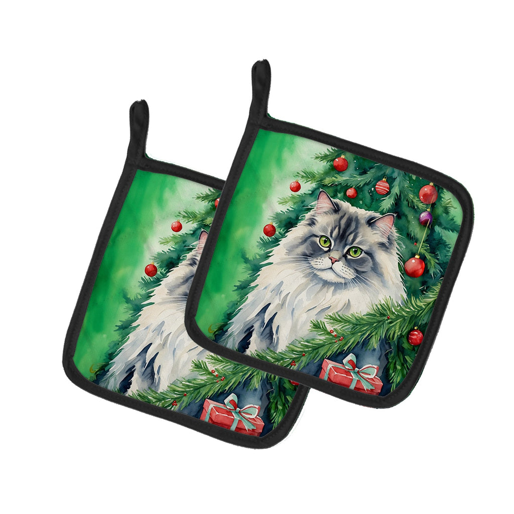 British Longhair Cat By the Christmas Tree Pot Holder Set of 2 Heat Resistant Quilted Hot Pads 7.5 x 7.5 Inch, Insulated Kitchen Trivets for Cooking & Baking
