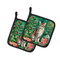 California Spangled Cat By the Christmas Tree Pot Holder Set of 2 Heat Resistant Quilted Hot Pads 7.5 x 7.5 Inch, Insulated Kitchen Trivets for Cooking & Baking