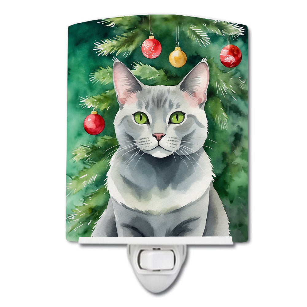 Korat Cat By the Christmas Tree Ceramic Night Light Compact, UL-Certified, Ideal for Bedroom, Bathroom, Nursery, Hallway, Kitchen, 6x4x3, Multicolor