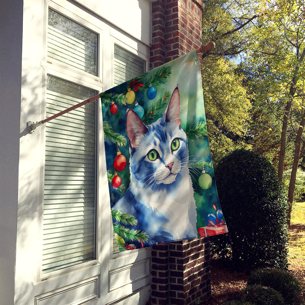 Ojos Azules Cat By the Christmas Tree House Flag 28x40 Porch Sleeve Pole Decorative Outside Yard Banner Artwork Wall Hanging, Polyester