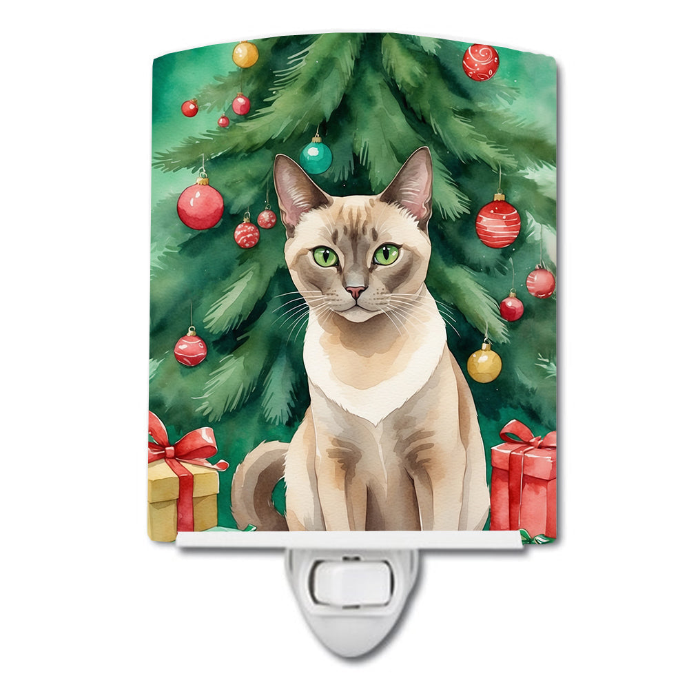 Tonkinese Cat By the Christmas Tree Ceramic Night Light Compact, UL-Certified, Ideal for Bedroom, Bathroom, Nursery, Hallway, Kitchen, 6x4x3, Multicolor
