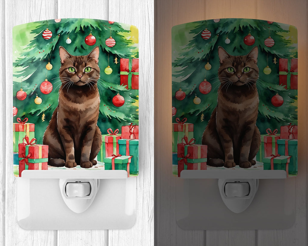 York Chocolate Cat By the Christmas Tree Ceramic Night Light Compact, UL-Certified, Ideal for Bedroom, Bathroom, Nursery, Hallway, Kitchen, 6x4x3, Multicolor