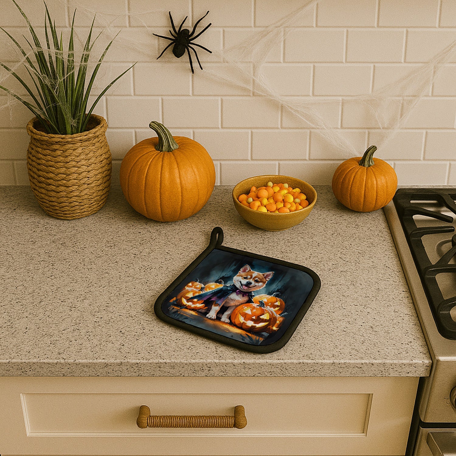Akita Puppy Halloween Pot Holder Set of 2 Heat Resistant Quilted Hot Pads 7.5 x 7.5 Inch, Insulated Kitchen Trivets for Cooking & Baking