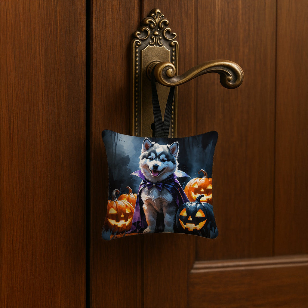 Alaskan Malamute Puppy Halloween Hanging Square Fabric Ornament 3.5 × 3.5 Decorative Door-Knob & Tree Hanger, Soft Fabric