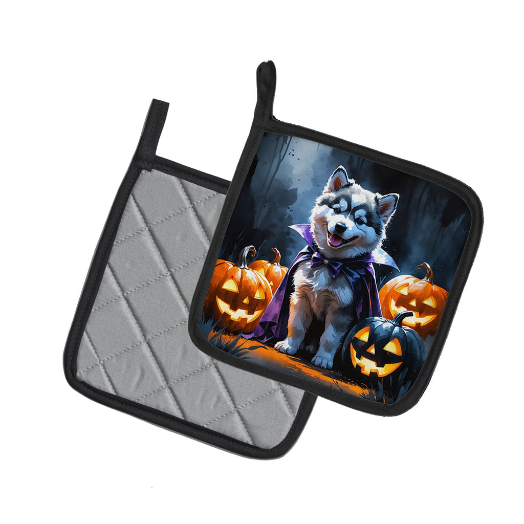 Alaskan Malamute Puppy Halloween Pot Holder Set of 2 Heat Resistant Quilted Hot Pads 7.5 x 7.5 Inch, Insulated Kitchen Trivets for Cooking & Baking