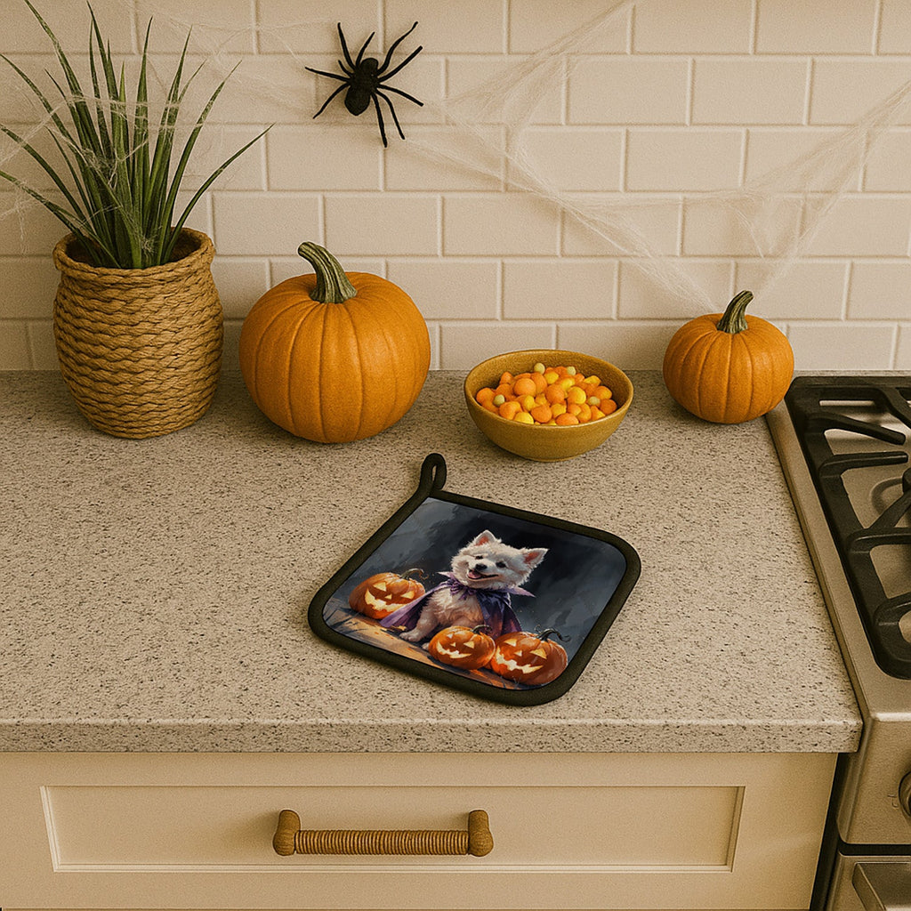 American Eskimo Puppy Halloween Pot Holder Set of 2 Heat Resistant Quilted Hot Pads 7.5 x 7.5 Inch, Insulated Kitchen Trivets for Cooking & Baking