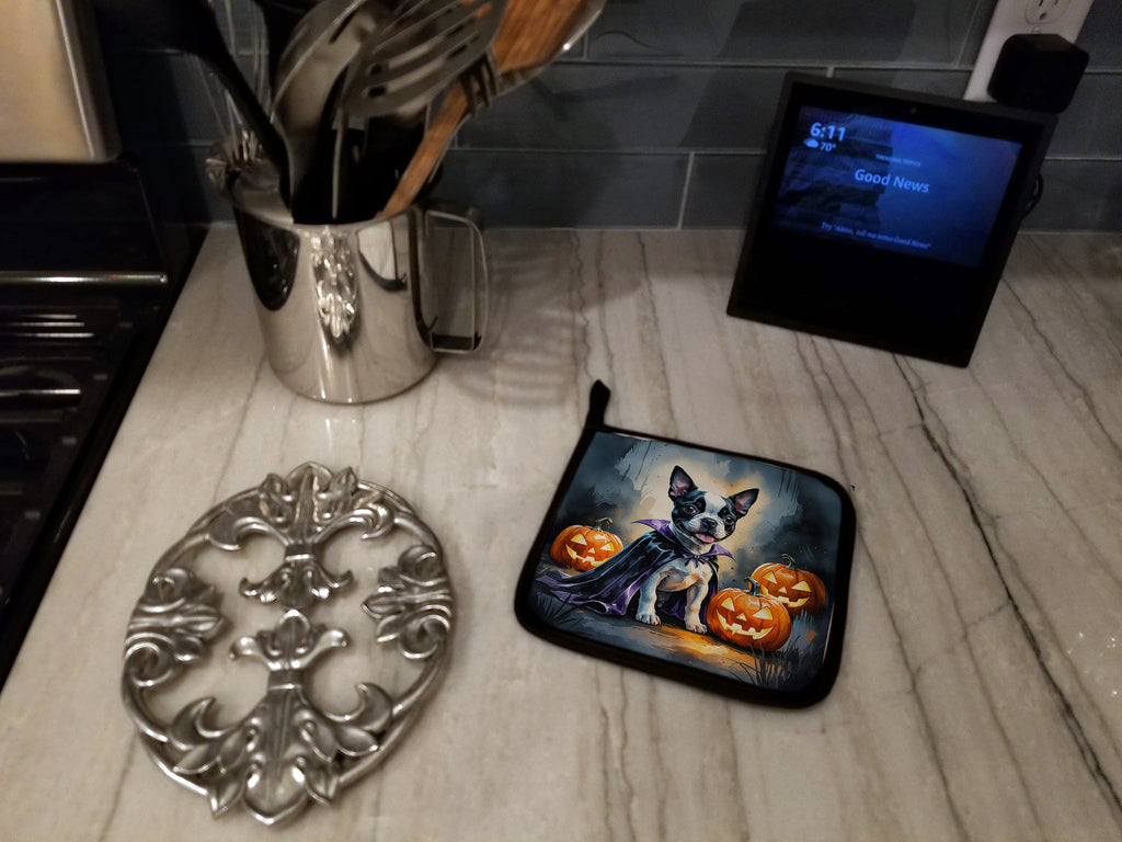 Boston Terrier Puppy Halloween Pot Holder Set of 2 Heat Resistant Quilted Hot Pads 7.5 x 7.5 Inch, Insulated Kitchen Trivets for Cooking & Baking